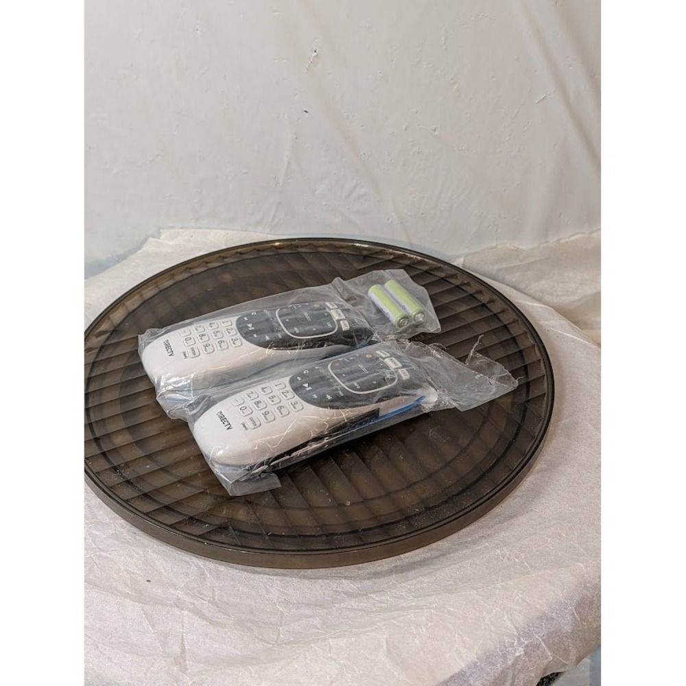 Lot of 2 DirecTV RC73 Genie Remote Controls White New In Plastic - Picture 2 of 5